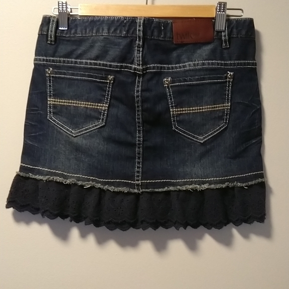 Twik denim miniskirt with navy lace ruffles - Picture 3 of 4